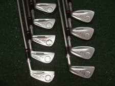 1974 Wilson Staff Dynapower iron set 2-PW Fluid Feel RH Ultralite steel Reg