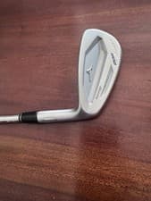 right Mizuno JPX 900 forged pitching wedge PW